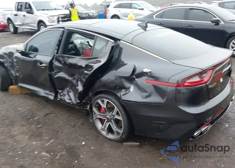 2021 Kia Stinger Gt2 z USA, uszkodzony, nr VIN KNAE55LC4M6089209